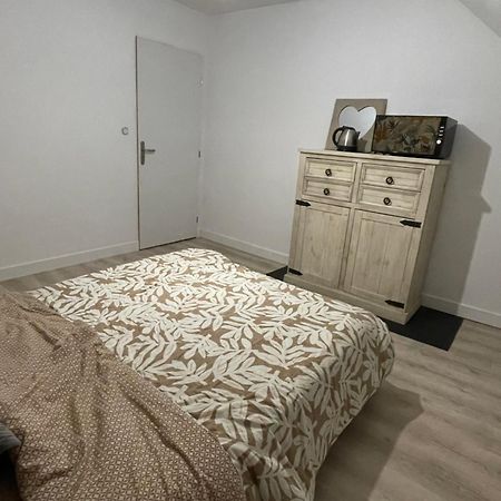 Chambre La Taniere !!!Heure De Depart 7H20 En Semaine!!! Guest House Muzillac Exterior photo